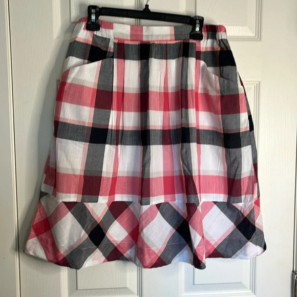 ☀️Joe  Fresh skirt women L gingham red white black pockets knee length - Picture 1 of 10